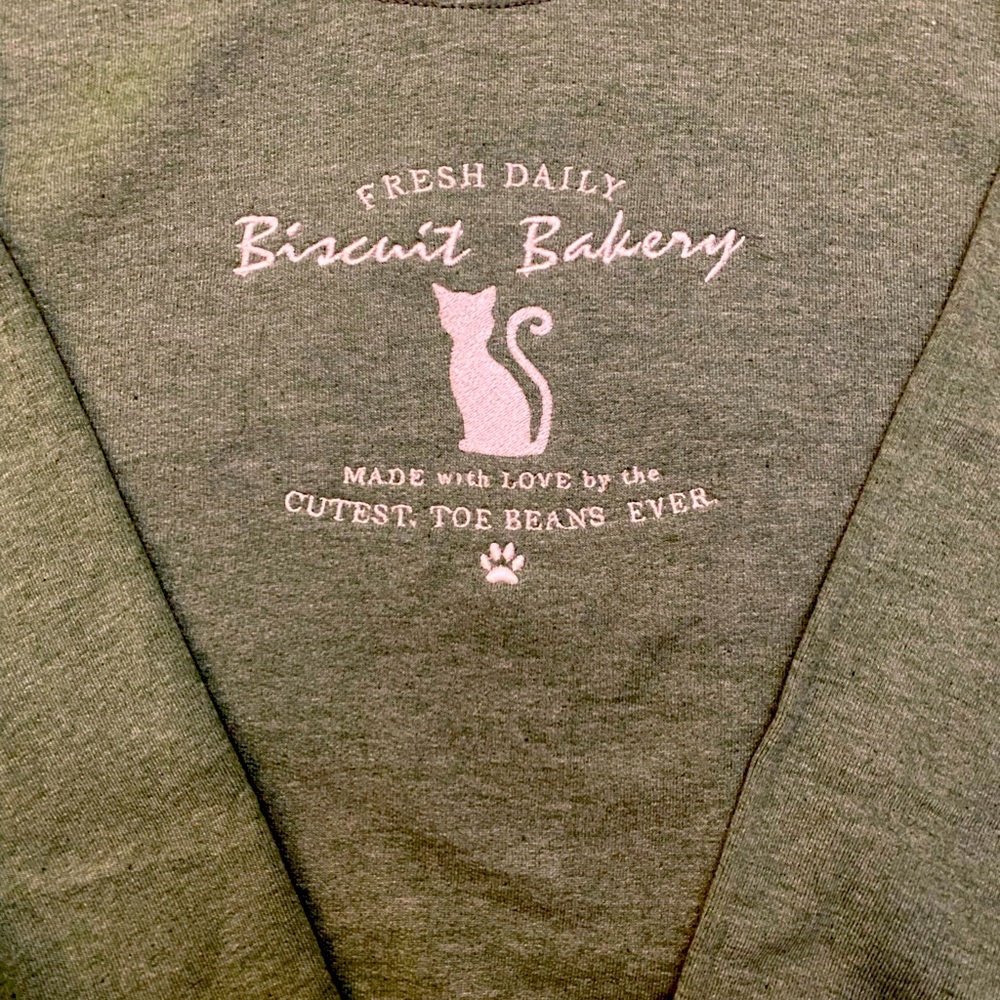 Cat Toe Bean Lover’s Embroidered Sweatshirt
